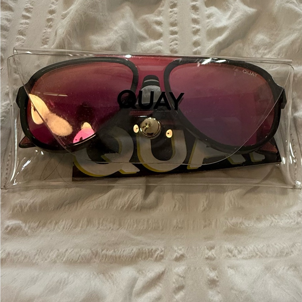 Quay Australia Black and Pink Sunglasses